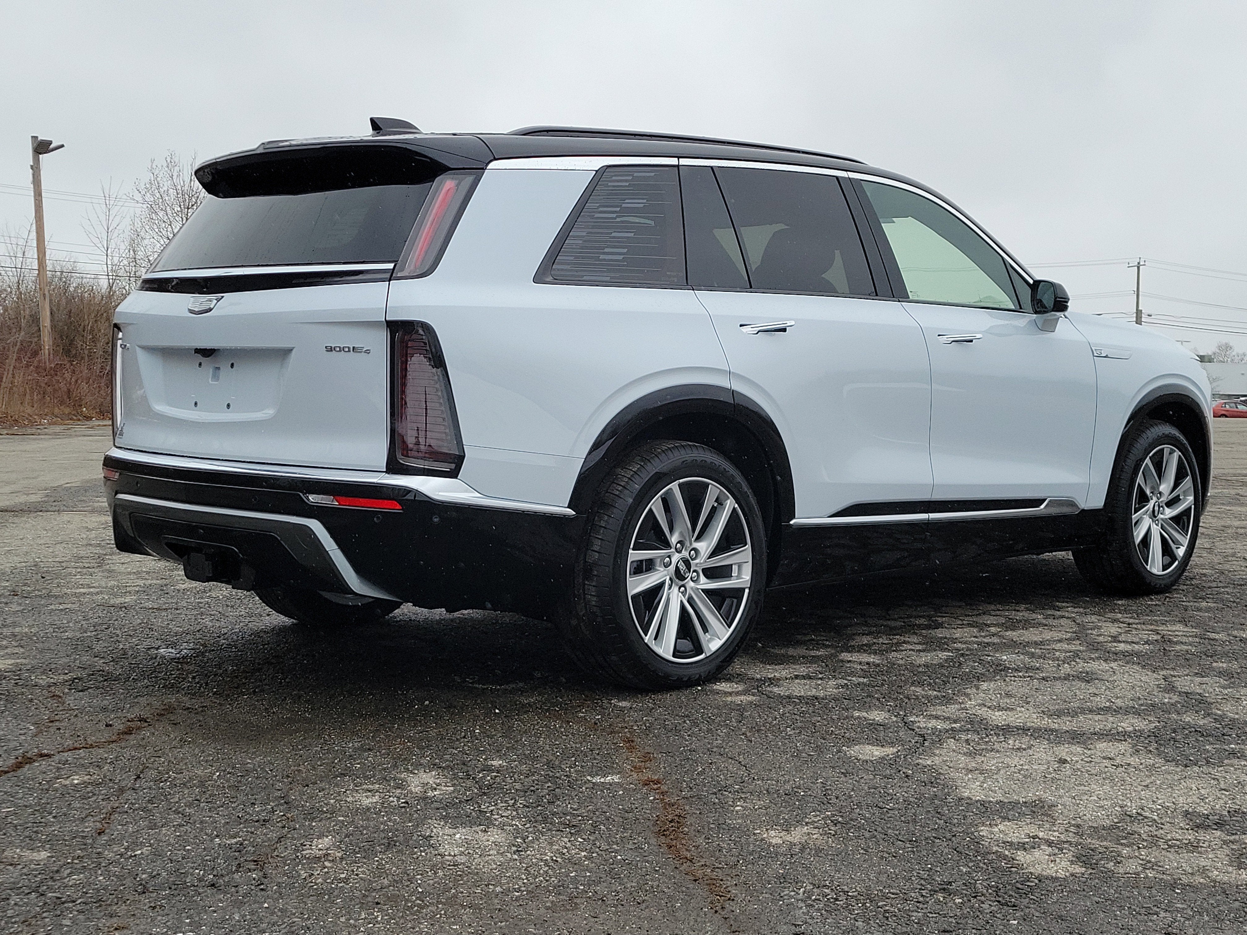 2026 Cadillac VISTIQ Luxury