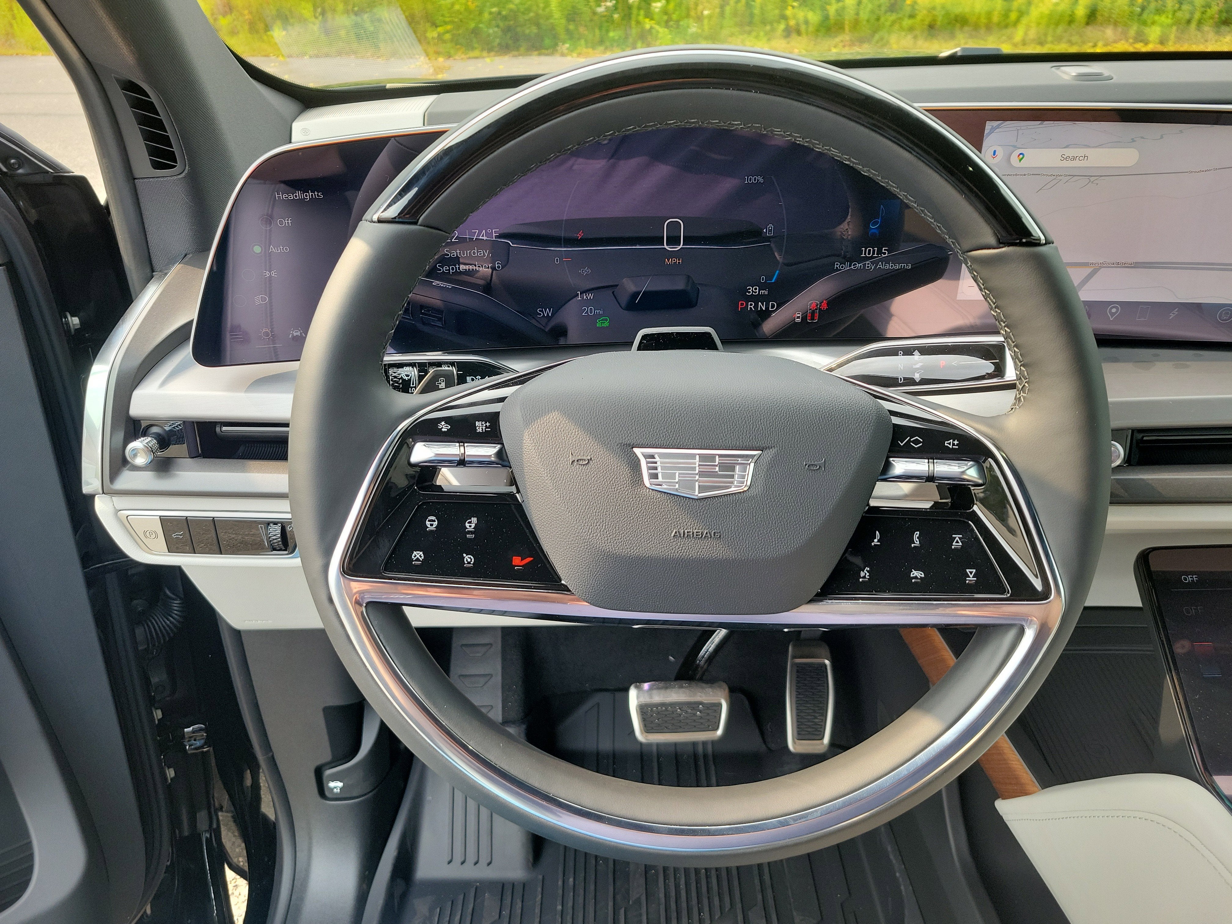 2026 Cadillac VISTIQ Sport