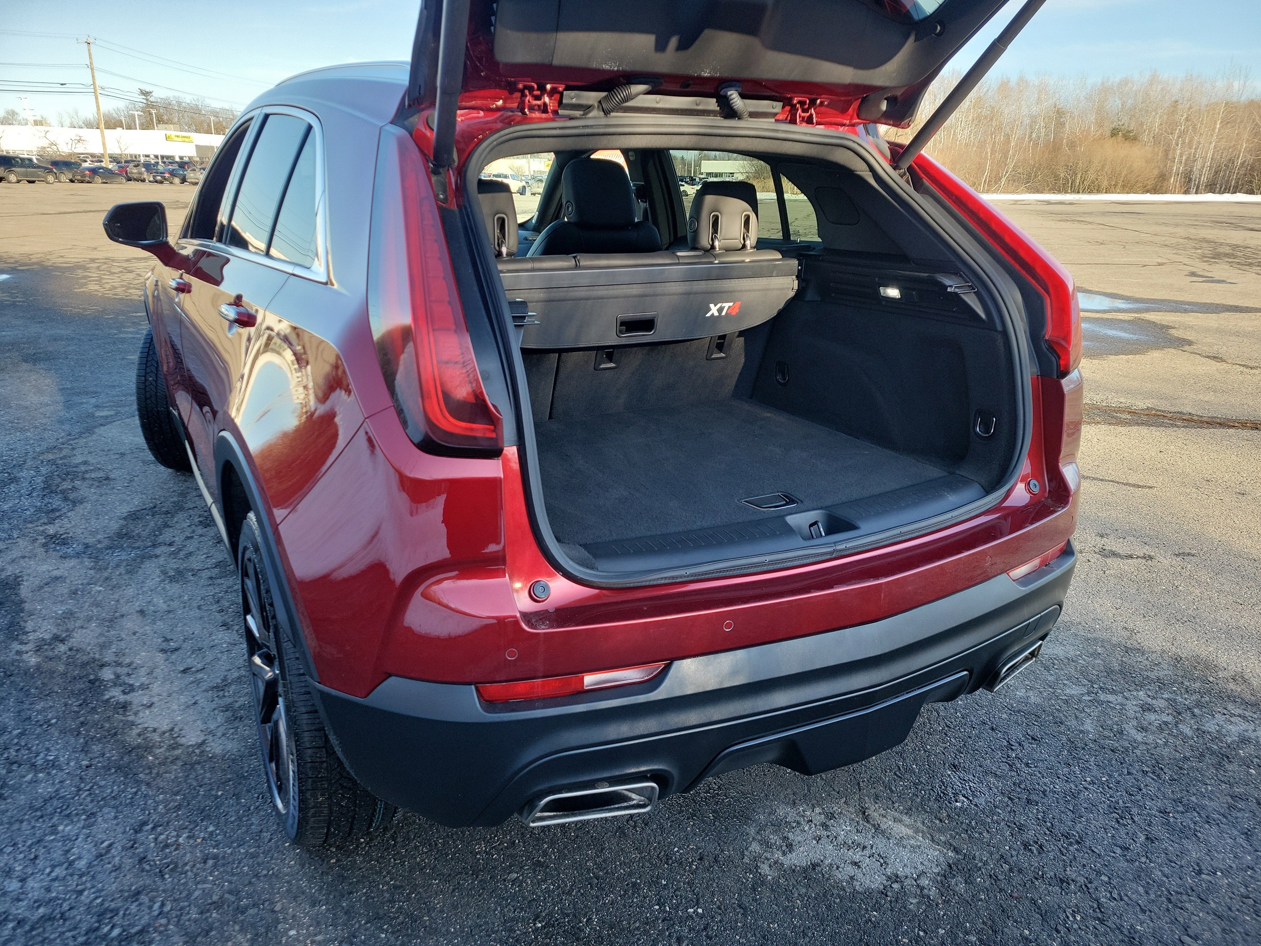 2023 Cadillac XT4 Luxury