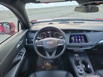 2023 Cadillac XT4 Luxury