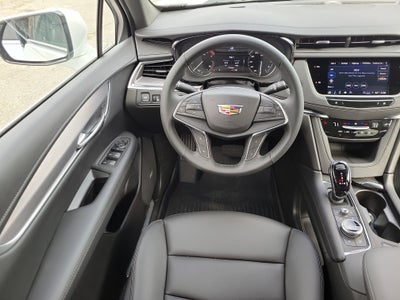 2026 Cadillac XT5 Luxury