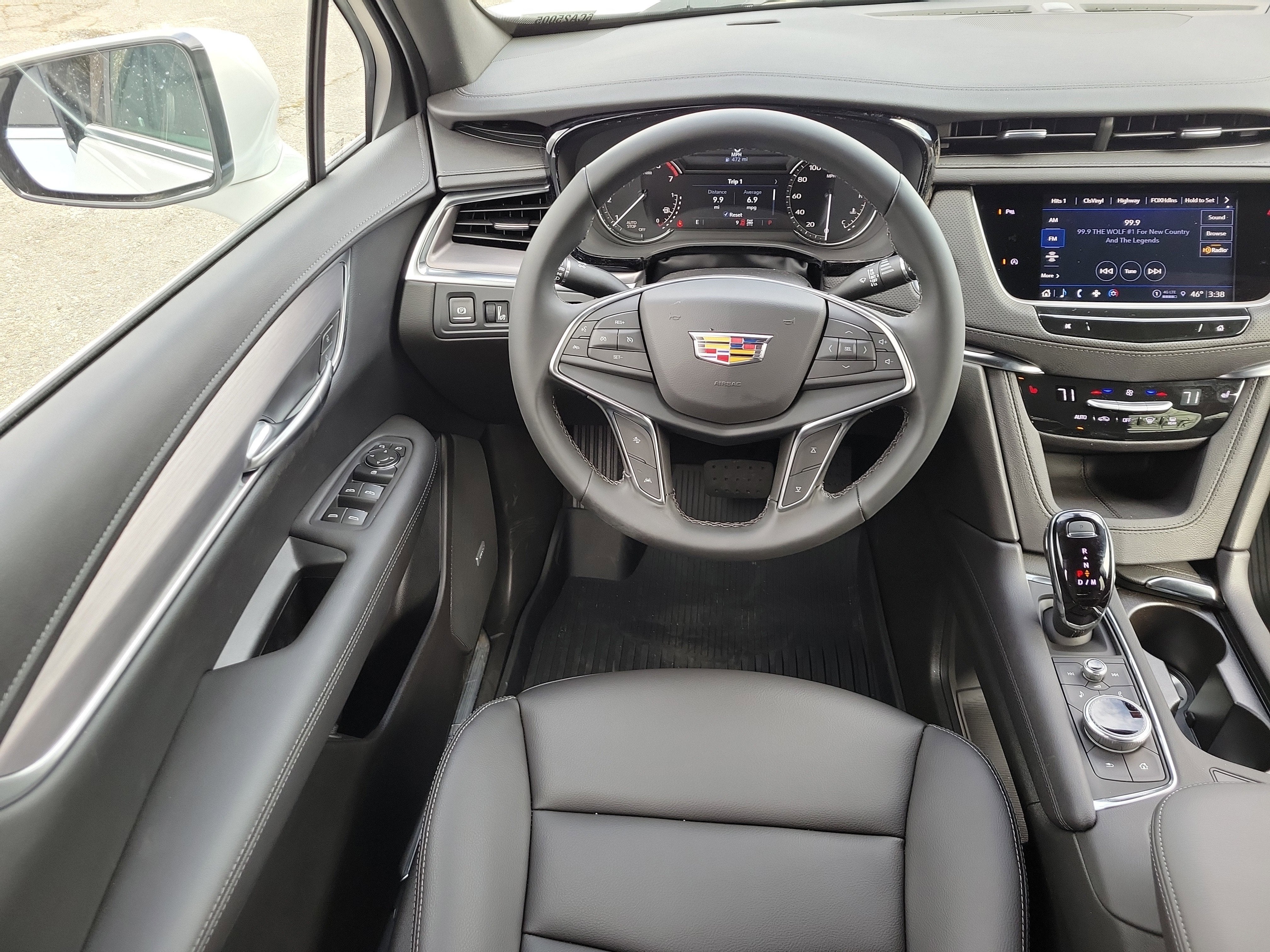 2026 Cadillac XT5 Luxury