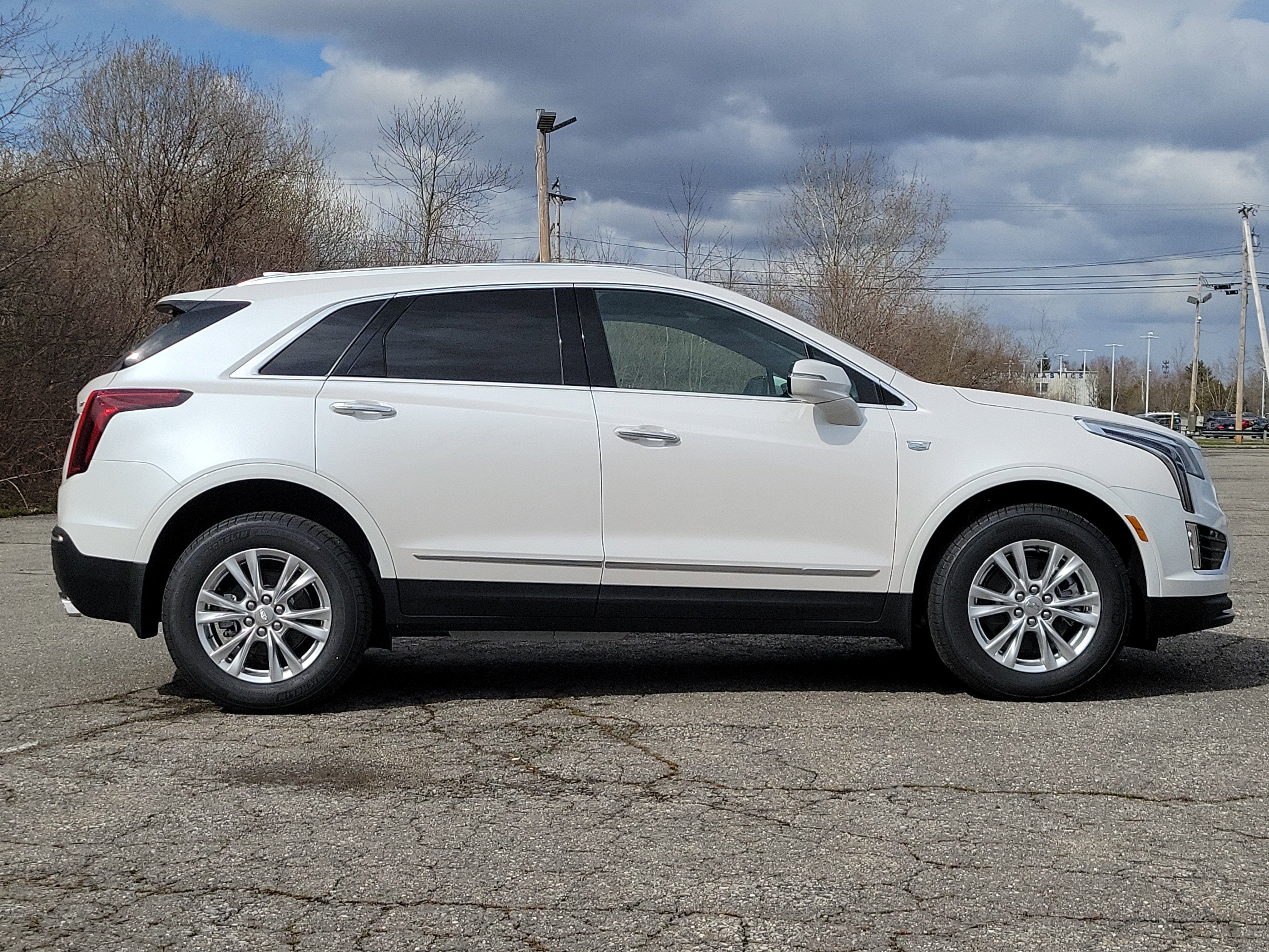 2026 Cadillac XT5 Luxury