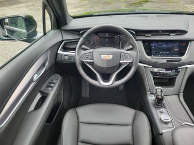 2024 Cadillac XT6 Luxury