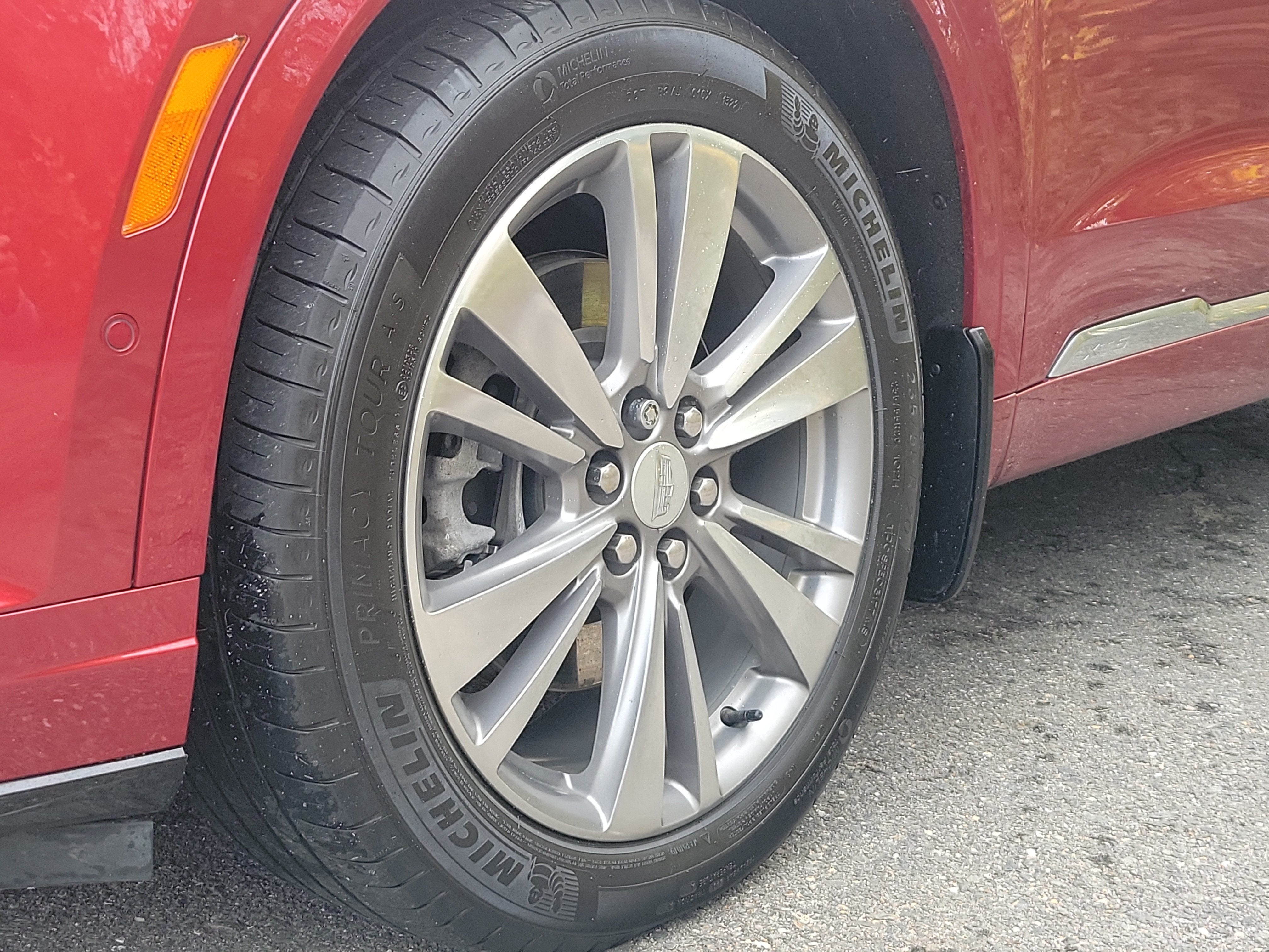 2022 Cadillac XT6 Premium Luxury