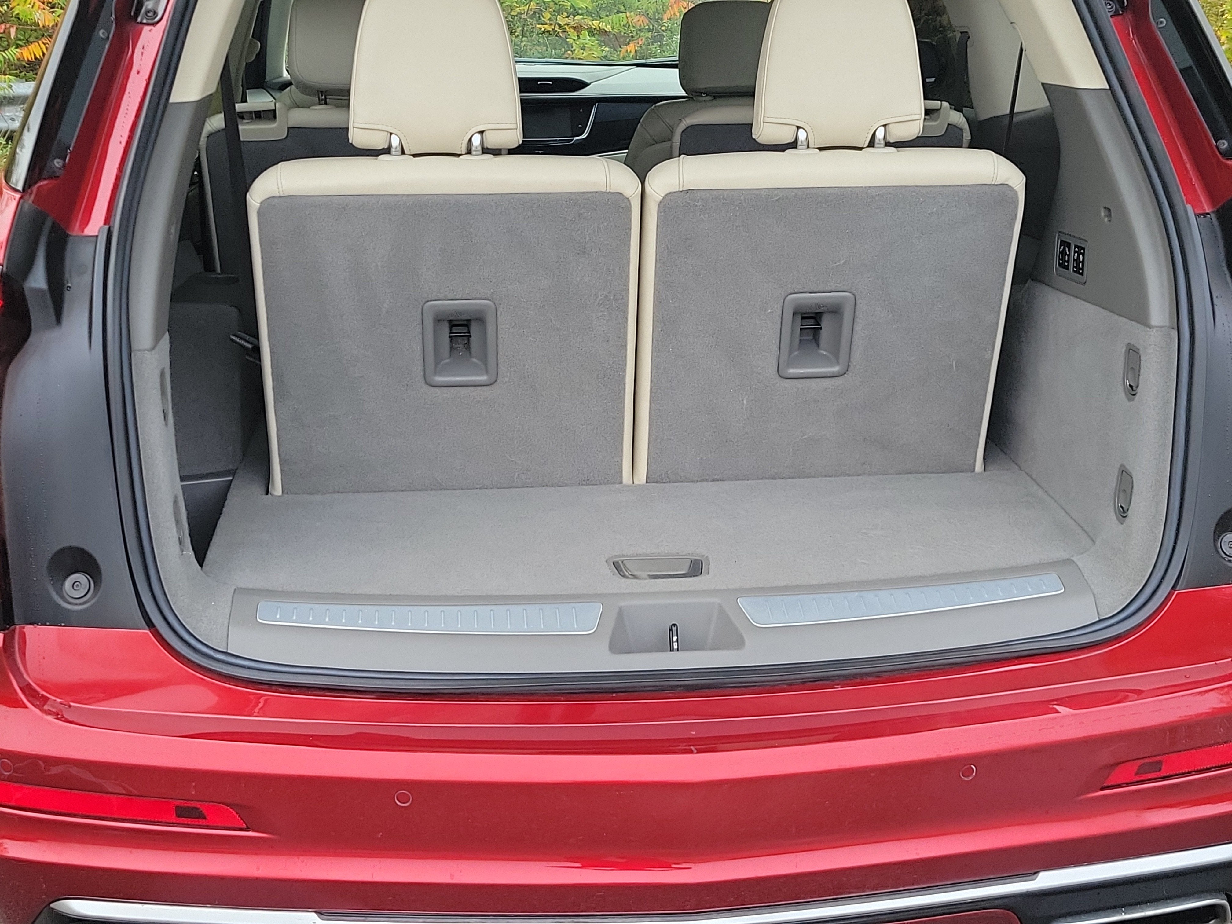 2022 Cadillac XT6 Premium Luxury