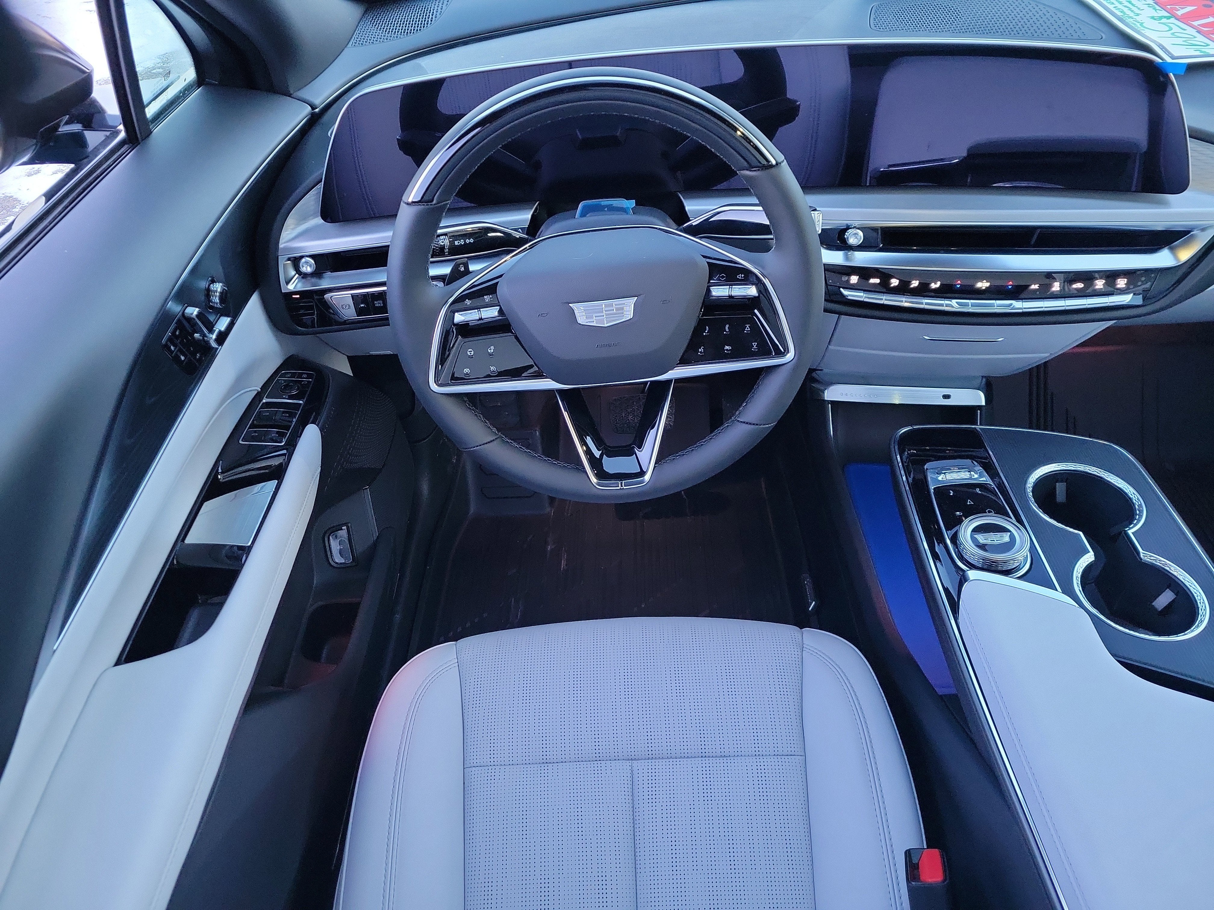 2026 Cadillac LYRIQ Luxury