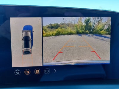 2026 Cadillac LYRIQ Premium Luxury