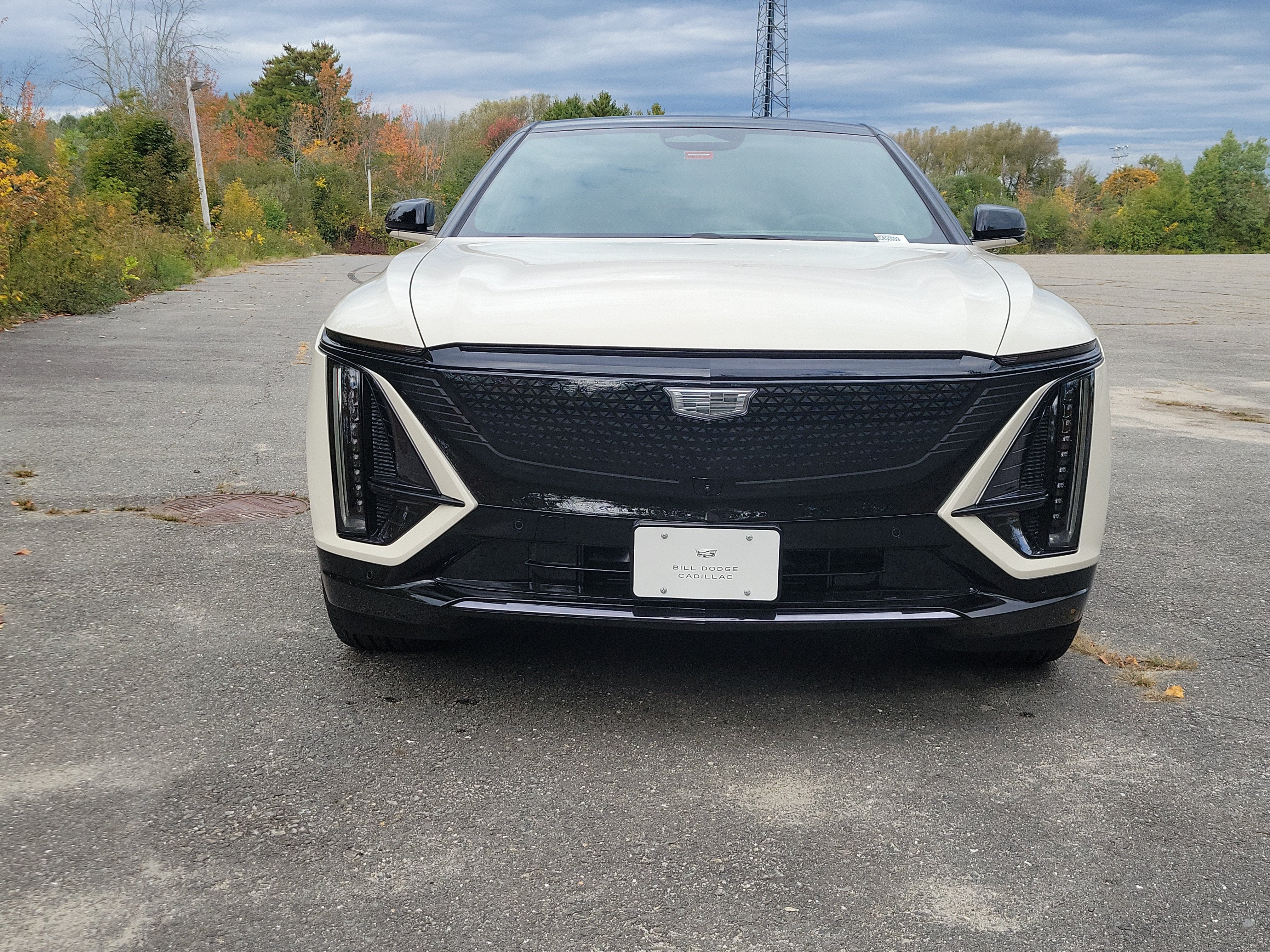 2027 Cadillac LYRIQ Premium Sport