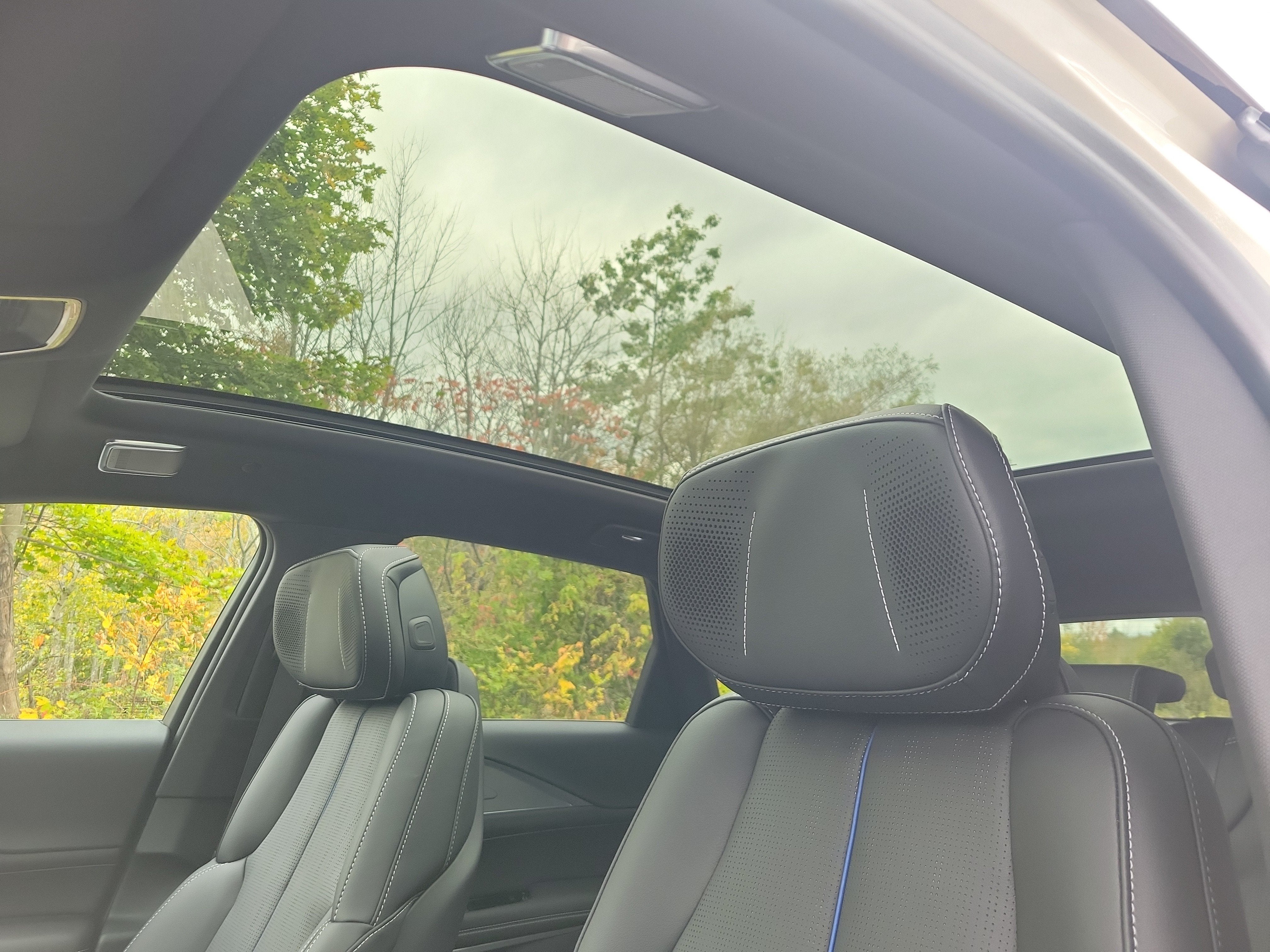2027 Cadillac LYRIQ Premium Sport