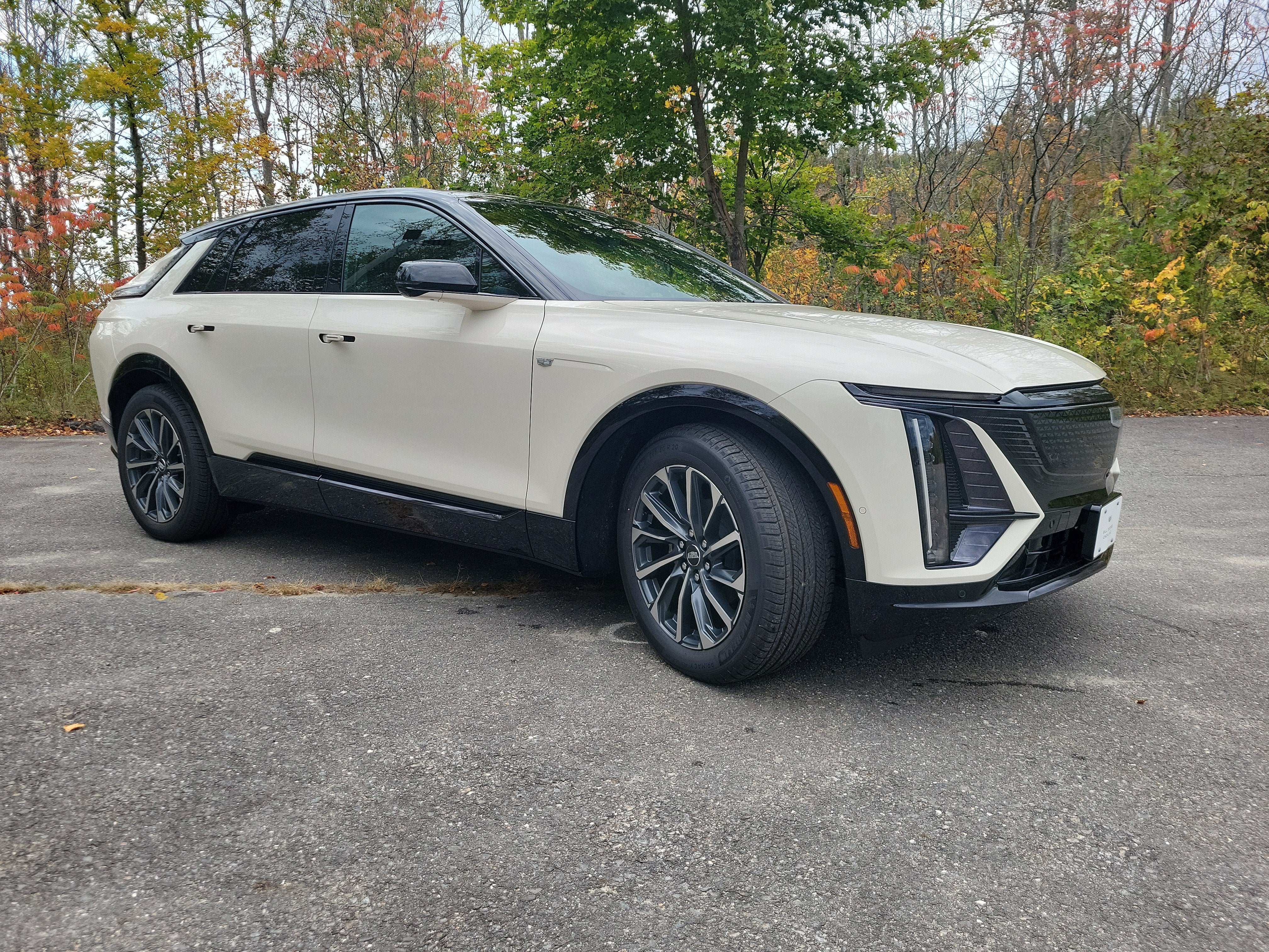 2027 Cadillac LYRIQ Premium Sport
