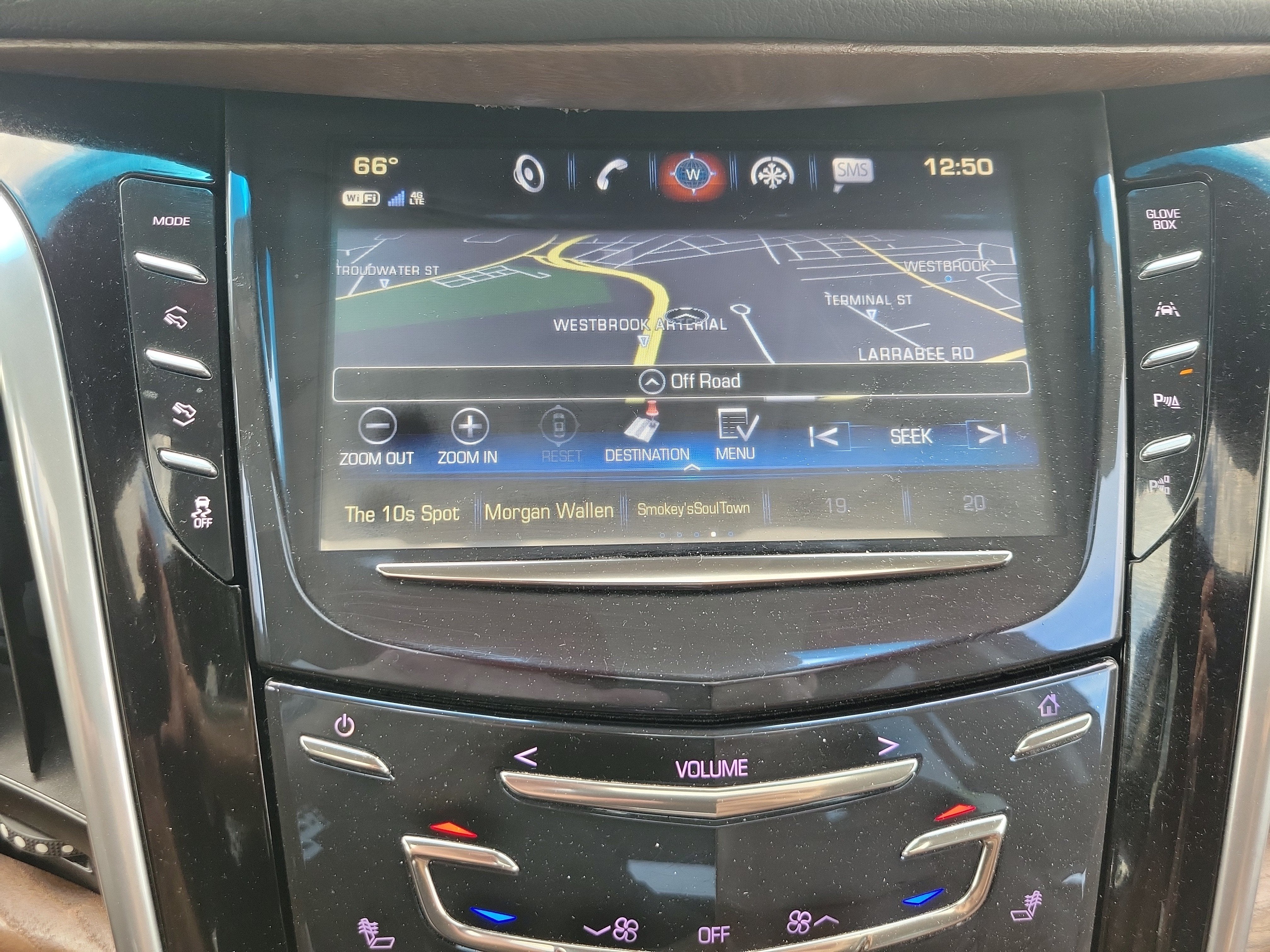 2018 Cadillac Escalade Luxury