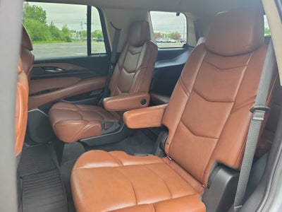 2018 Cadillac Escalade Luxury