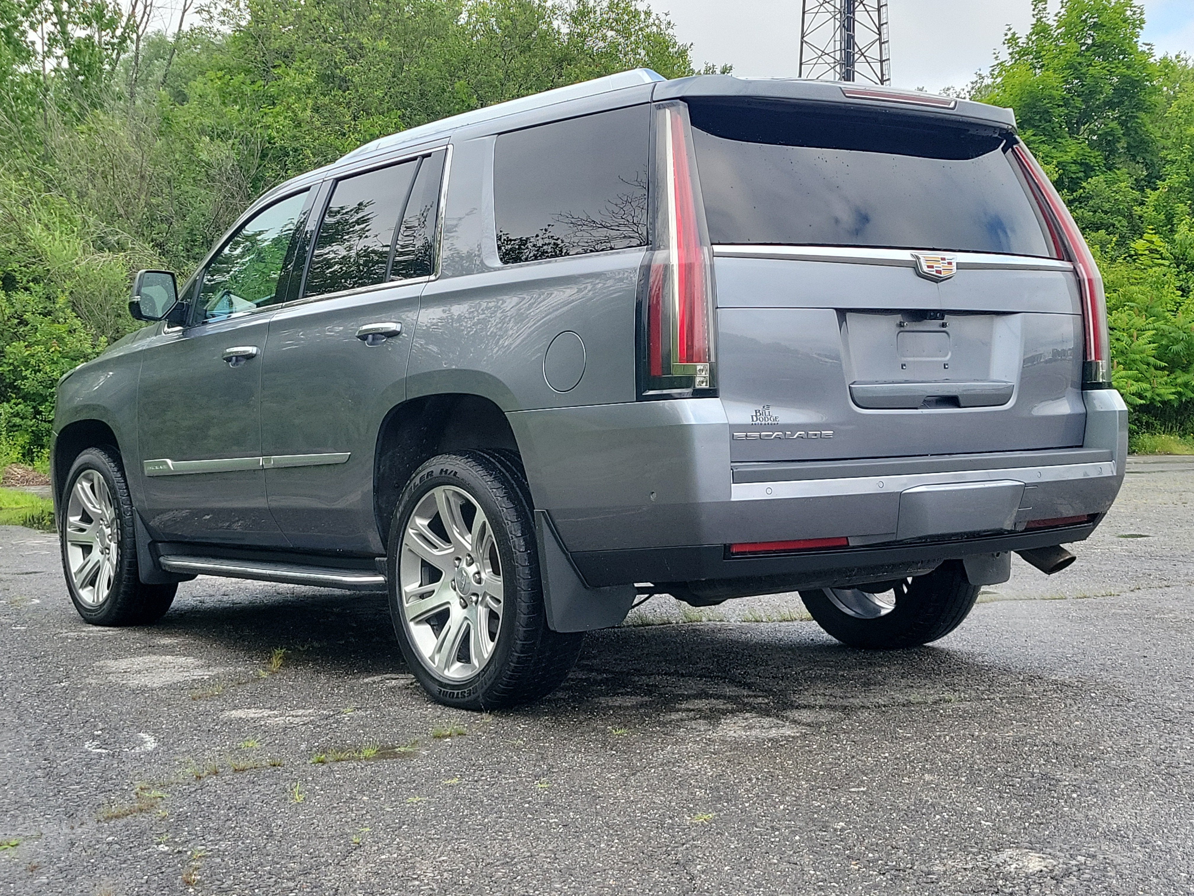 2018 Cadillac Escalade Luxury