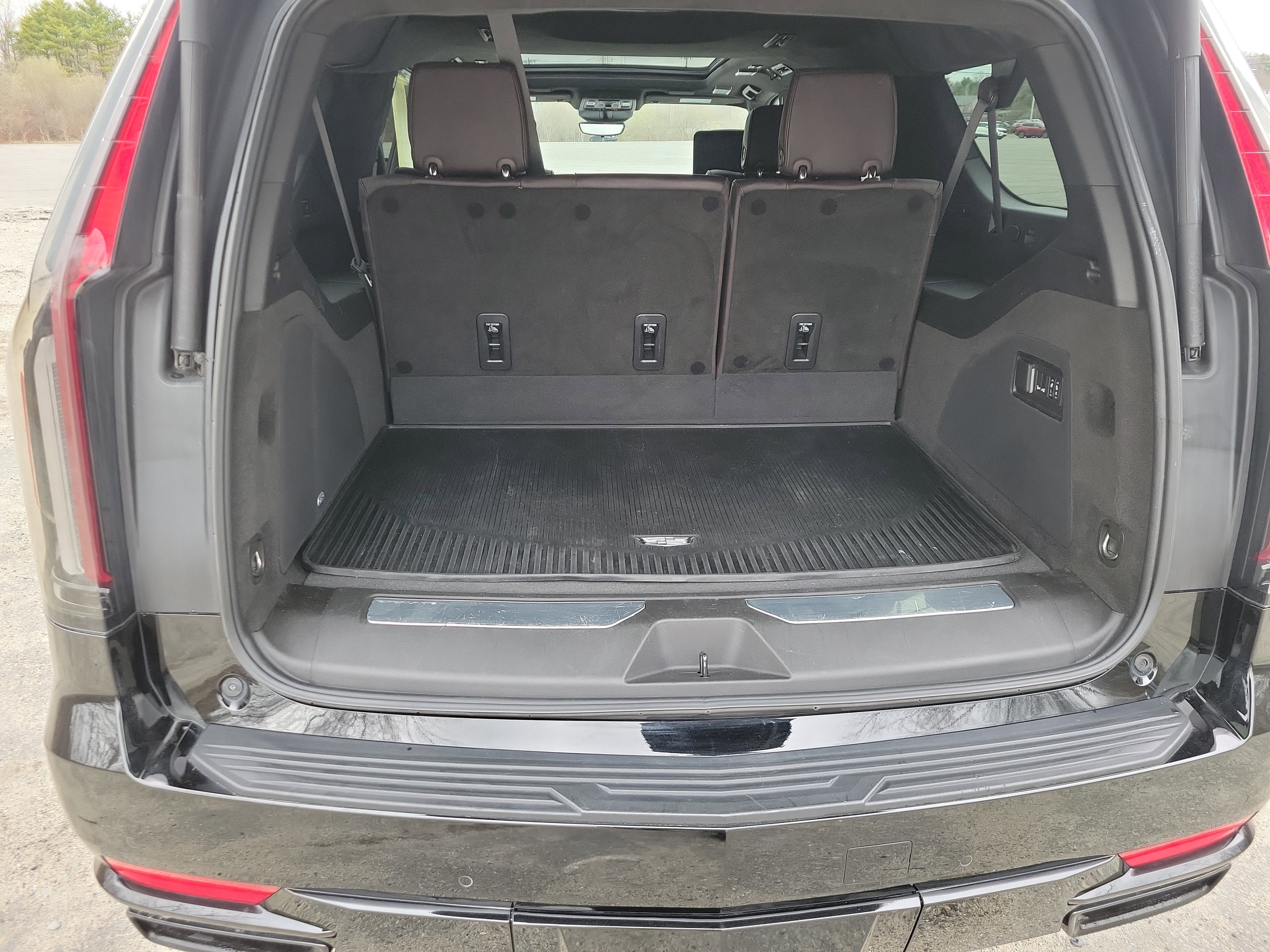 2024 Cadillac Escalade ESV Sport Platinum