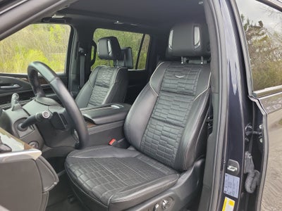 2023 Cadillac Escalade ESV Sport Platinum