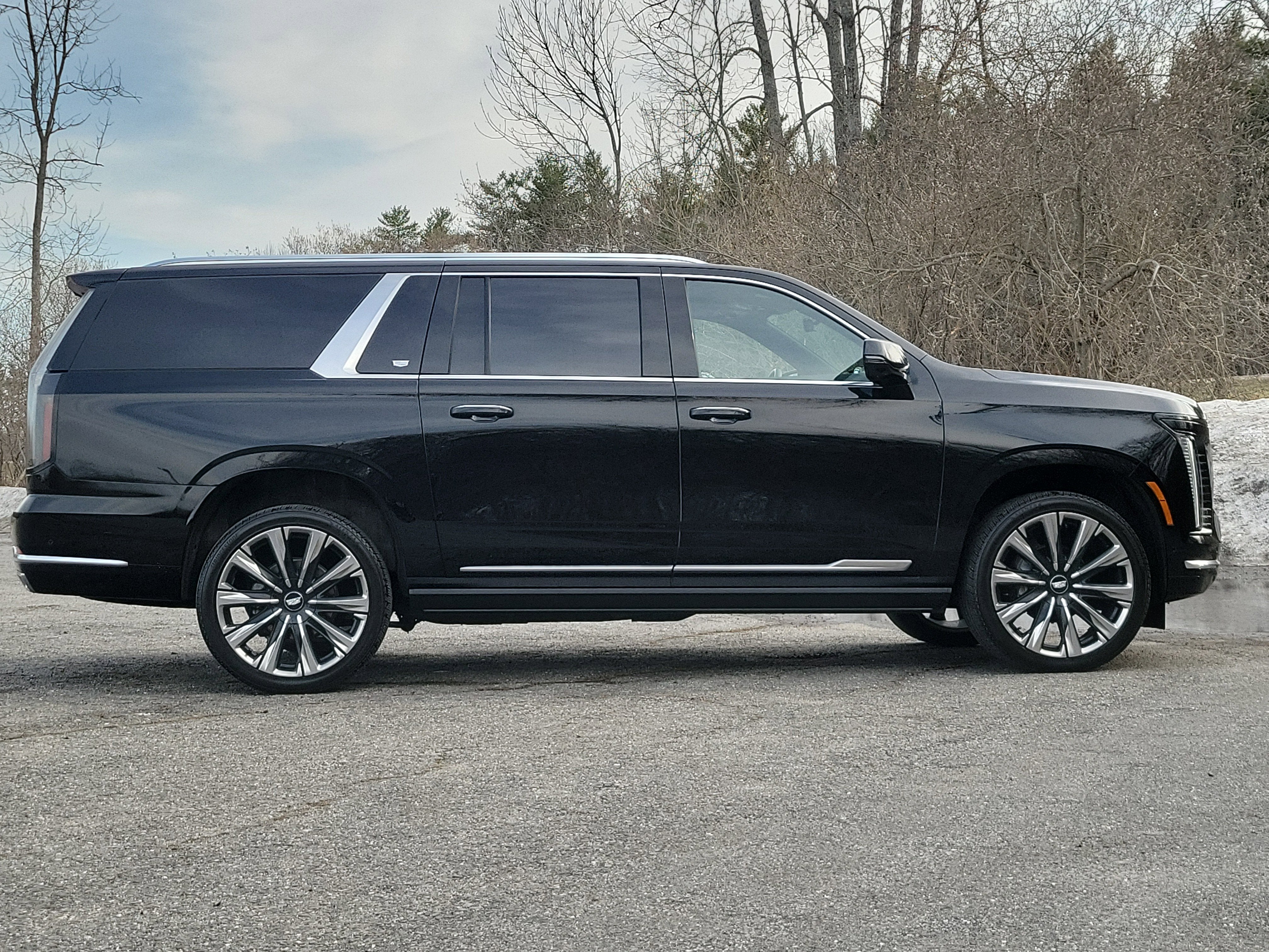 2025 Cadillac Escalade ESV Premium Luxury
