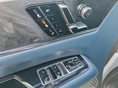 2025 Cadillac ESCALADE IQ Luxury 2