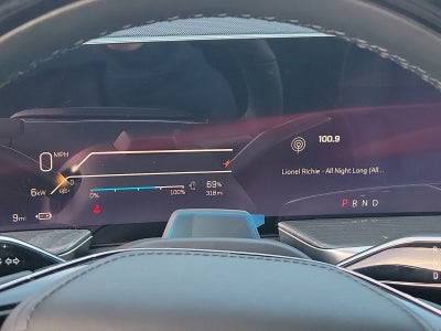 2025 Cadillac ESCALADE IQ Luxury 2