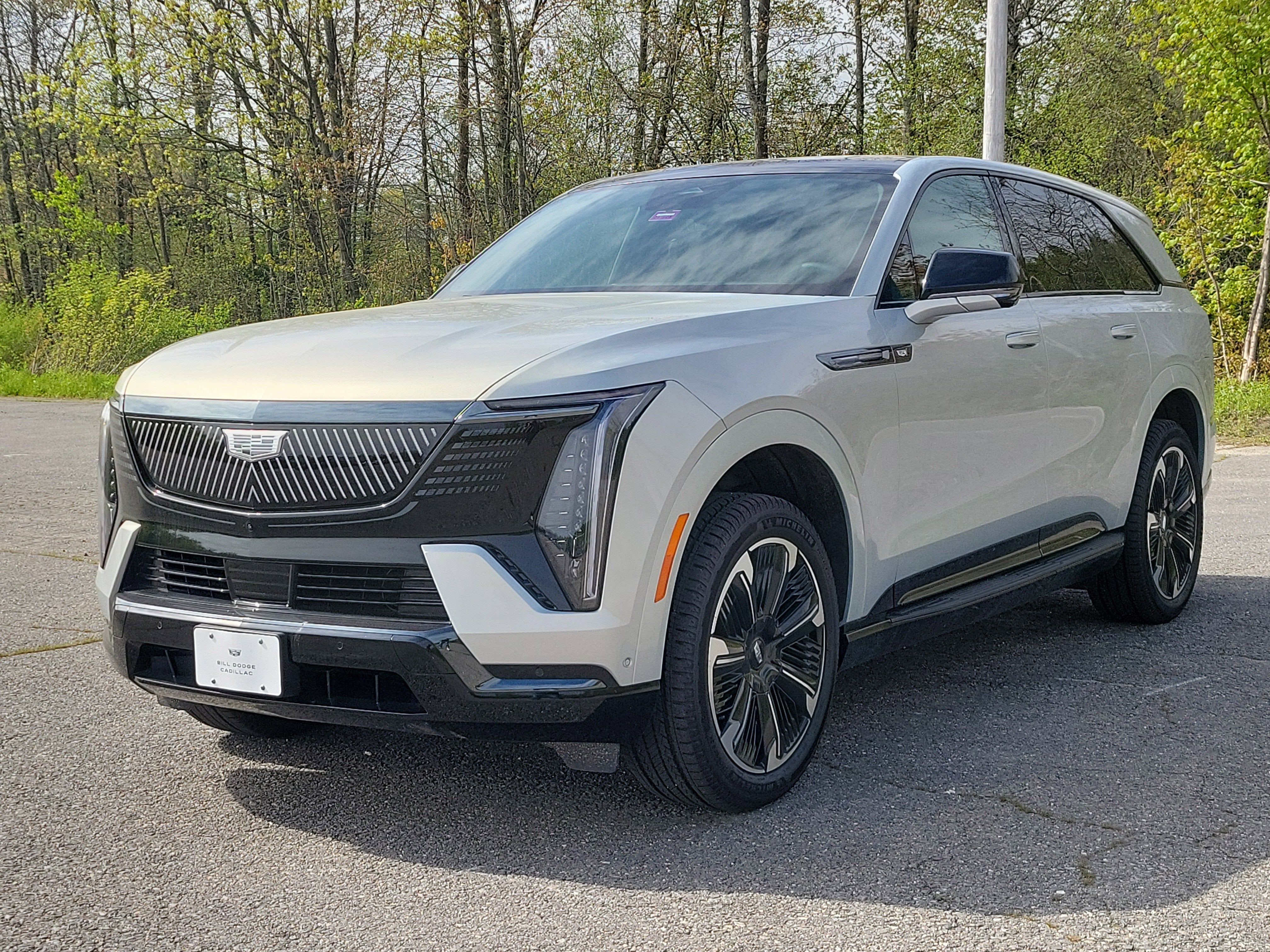 2025 Cadillac ESCALADE IQ Sport 1