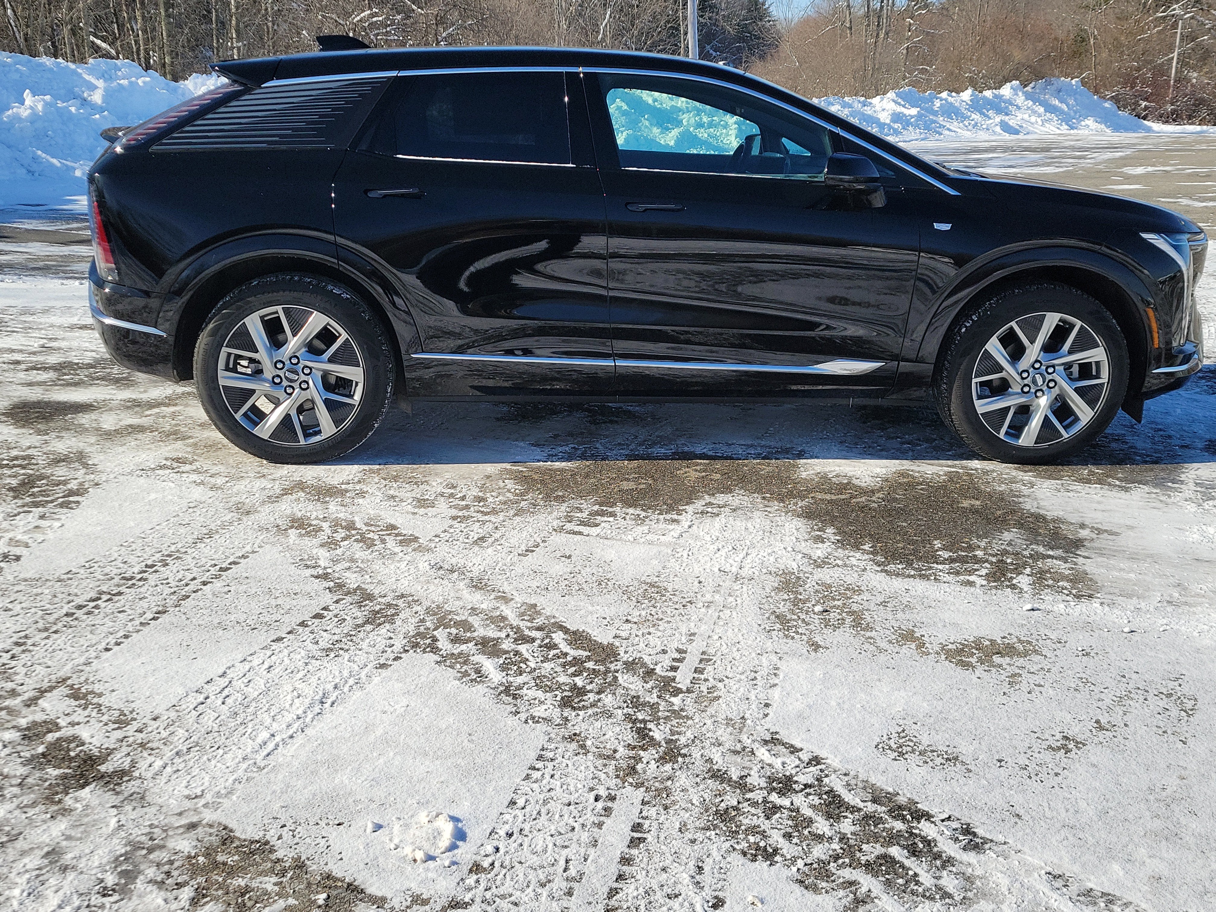 2026 Cadillac OPTIQ Luxury