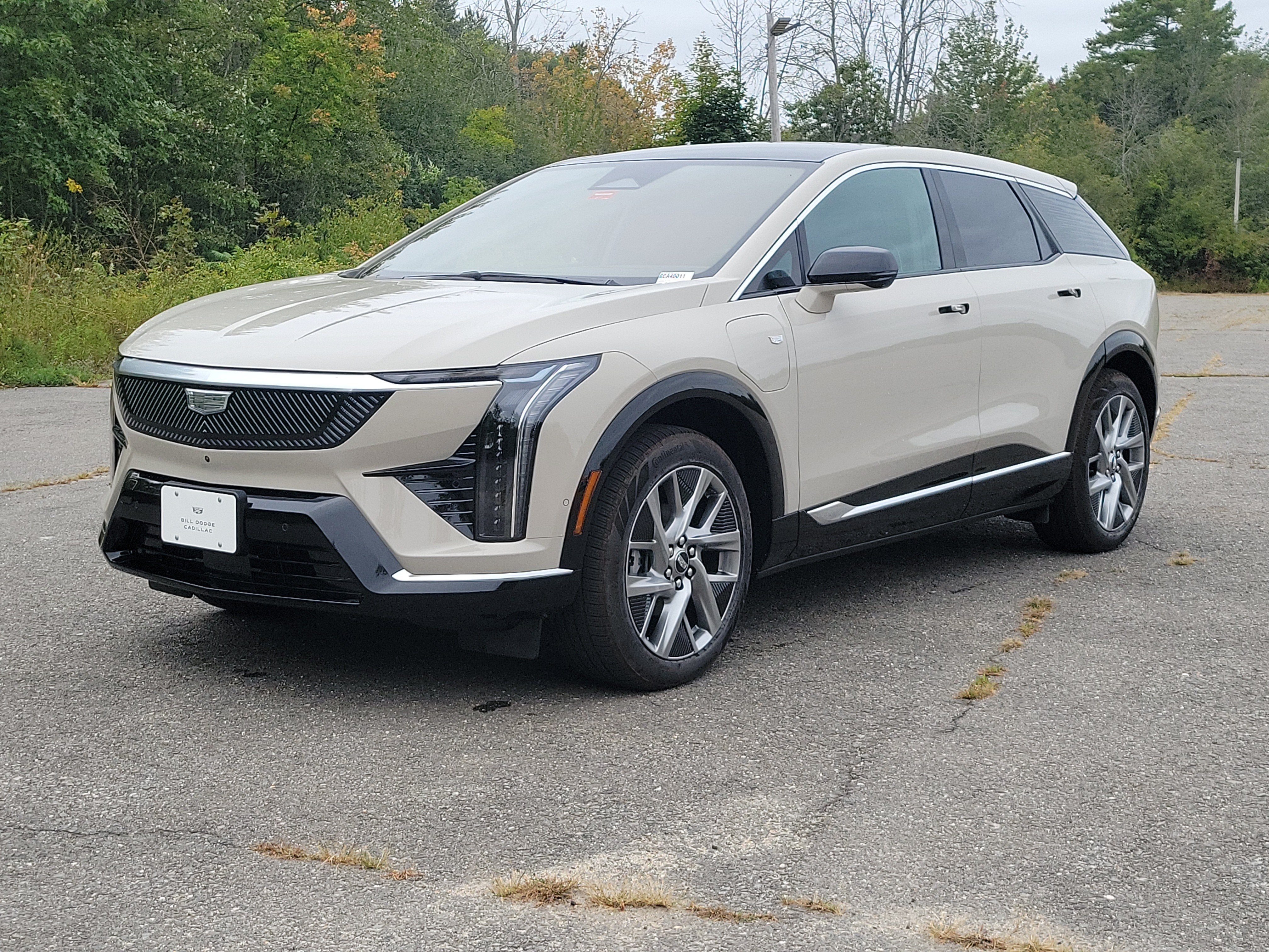 2027 Cadillac OPTIQ Premium Luxury