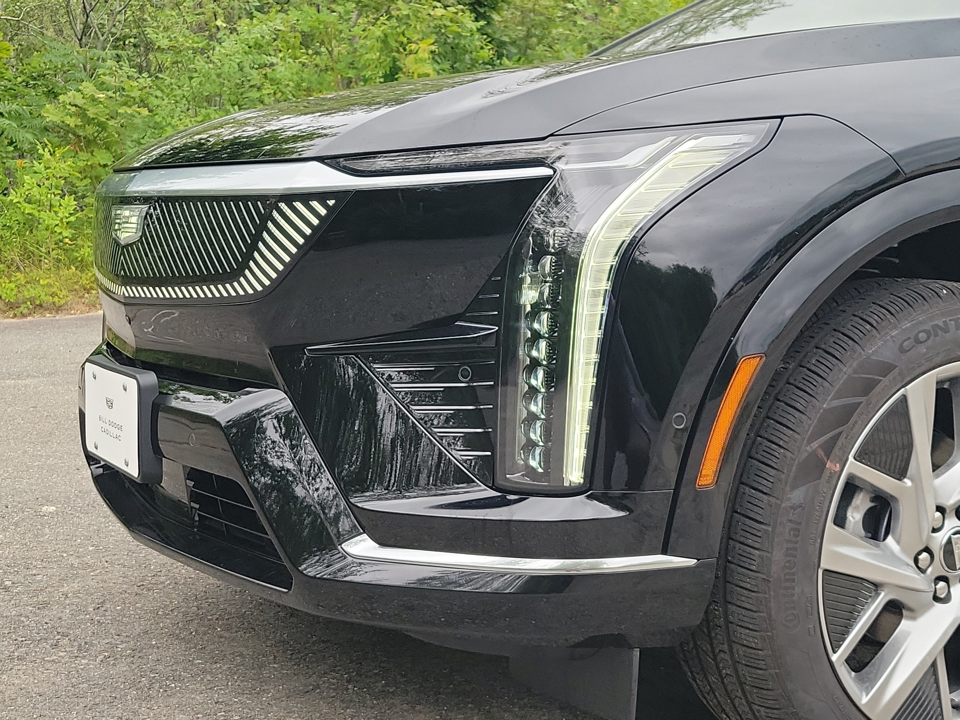 2027 Cadillac OPTIQ Premium Luxury