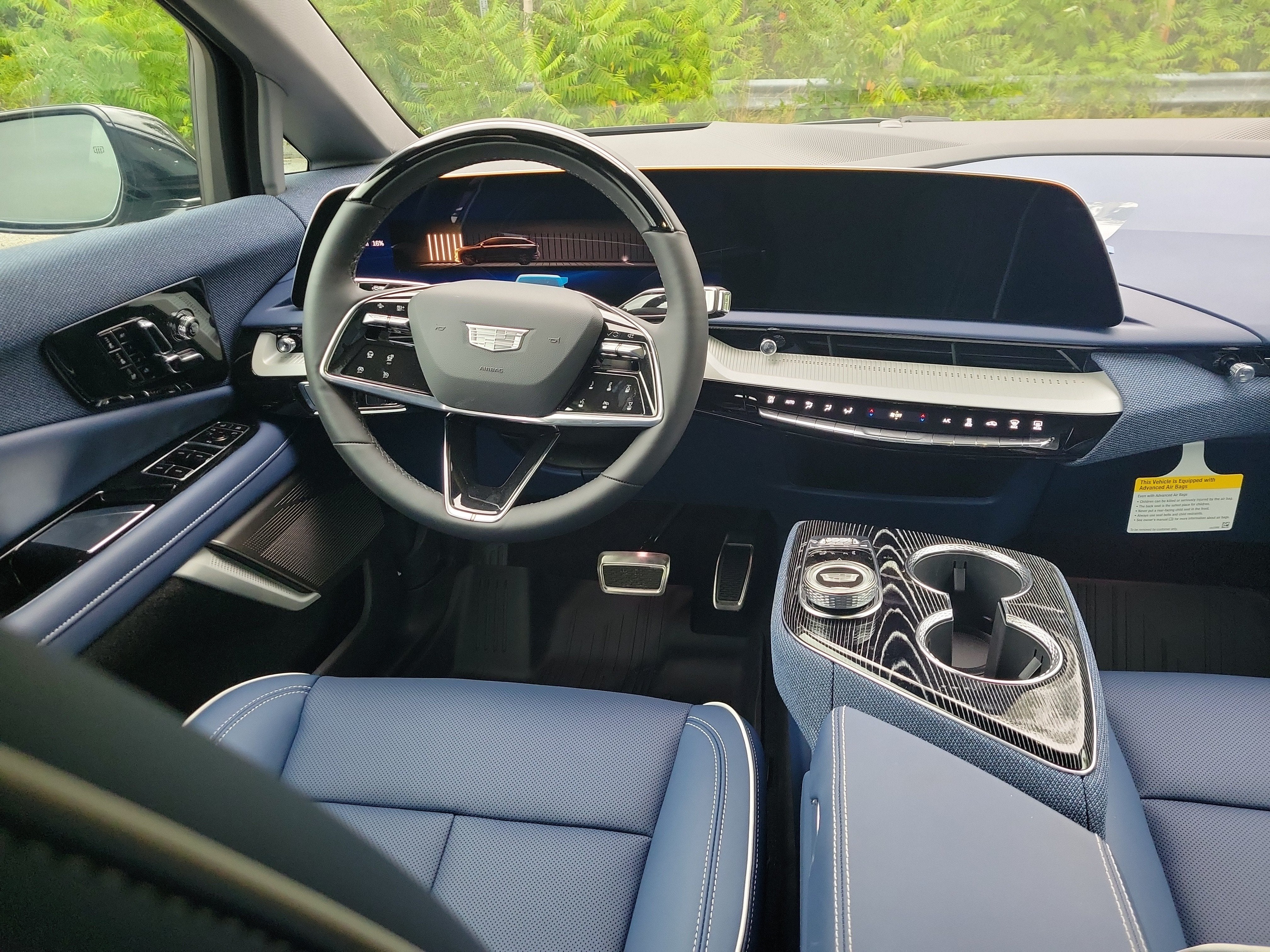 2027 Cadillac OPTIQ Premium Luxury