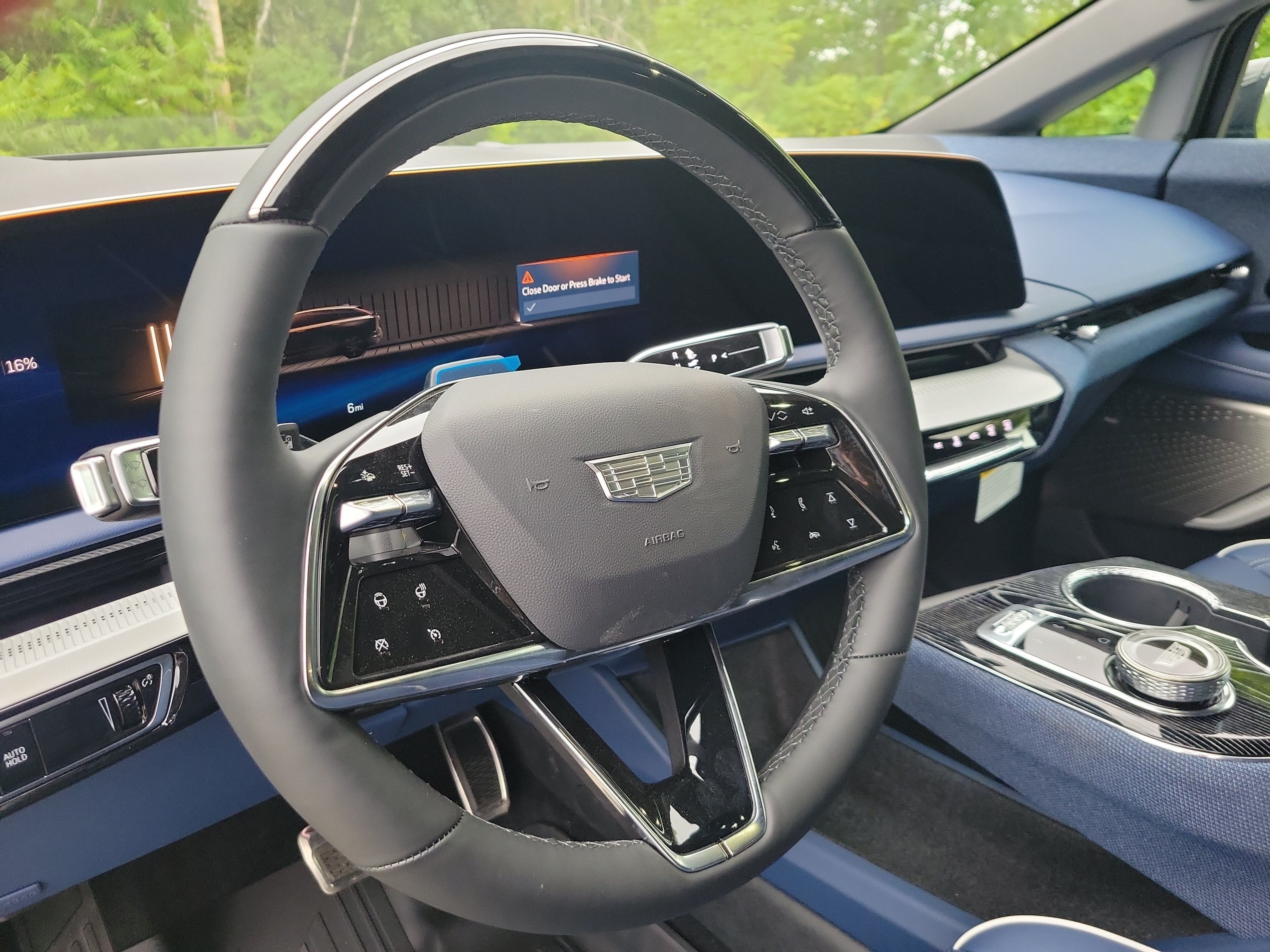 2027 Cadillac OPTIQ Premium Luxury
