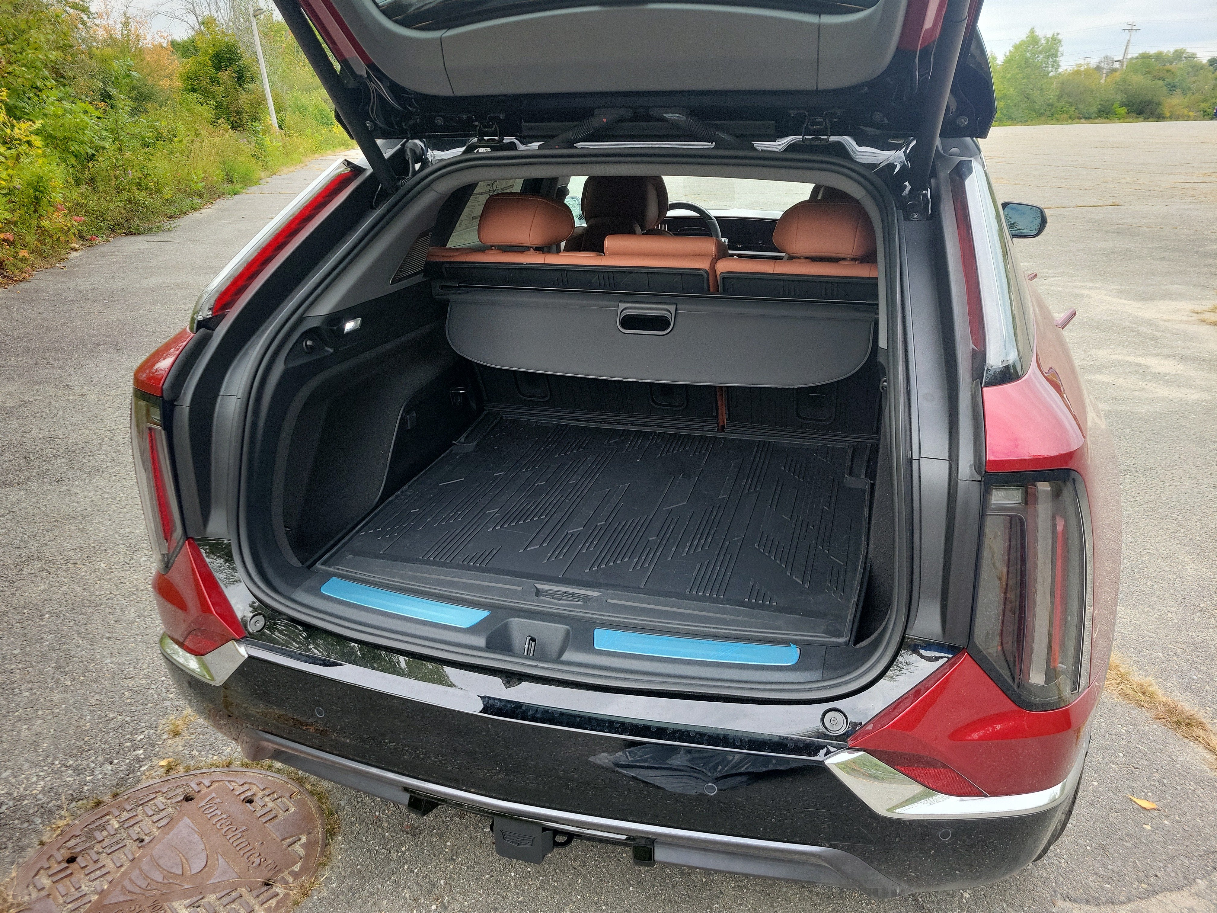 2027 Cadillac OPTIQ Premium Luxury