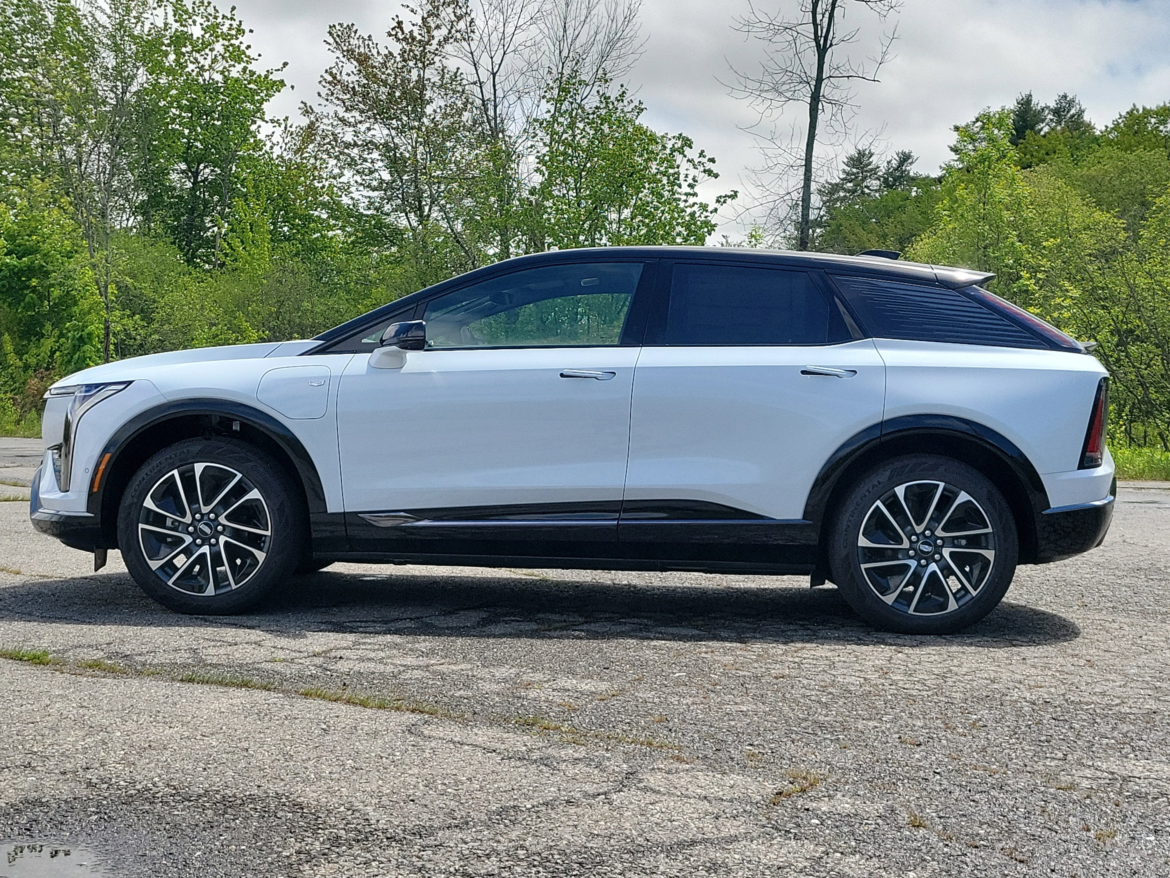 2026 Cadillac OPTIQ Premium Sport