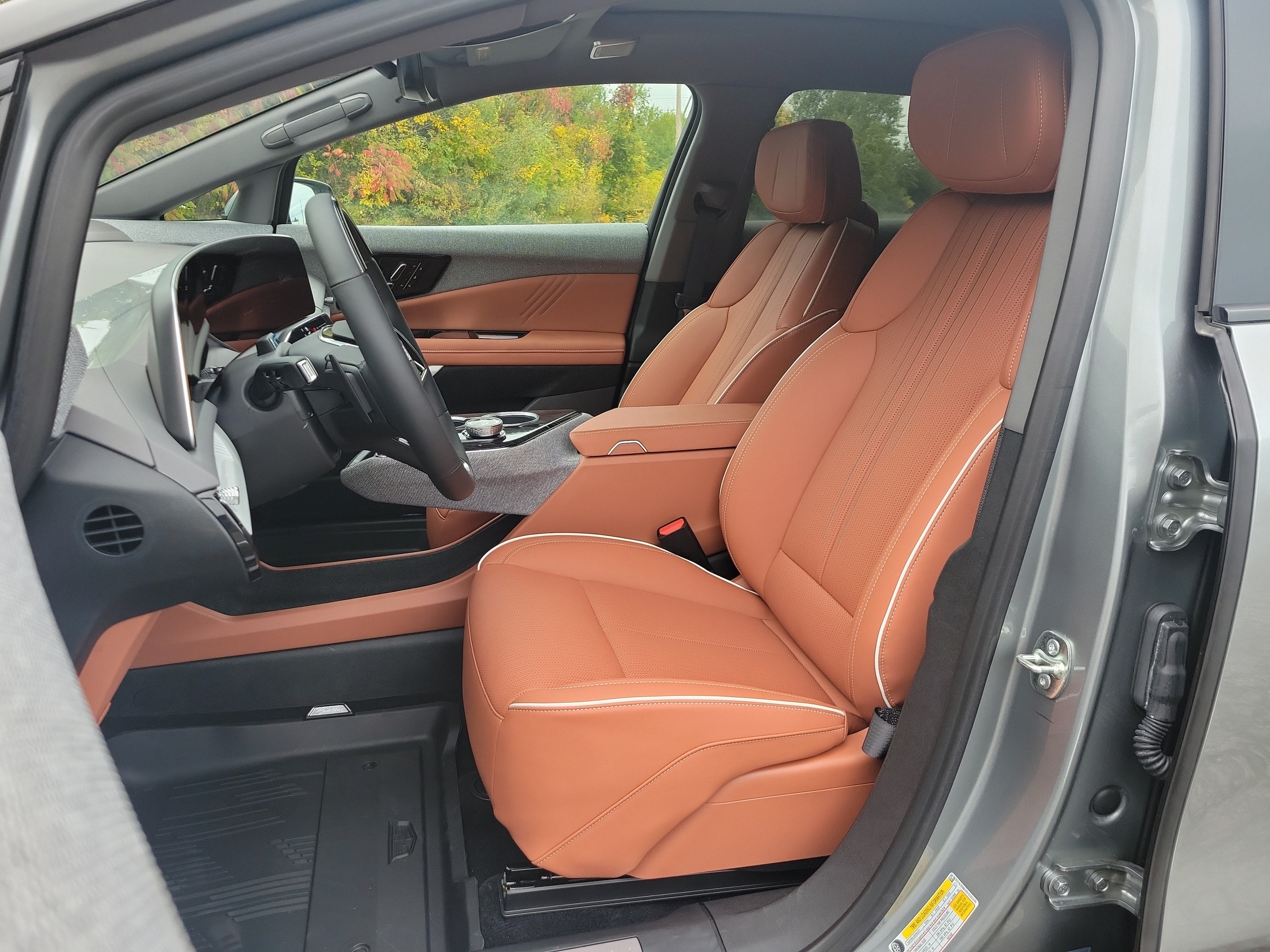 2027 Cadillac OPTIQ Premium Sport